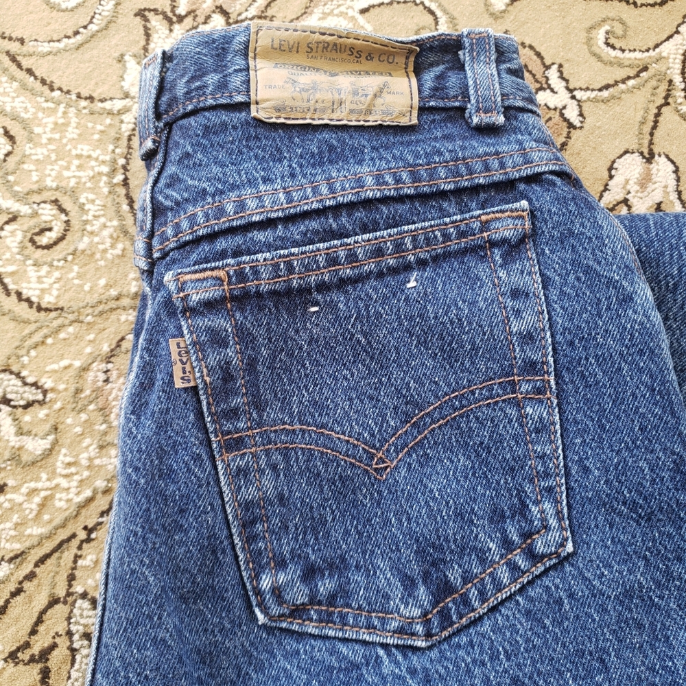 VINTAGE LEVI'S RARE 579 high rise made in USA tapered jeans 25 NWOT 1980s XS